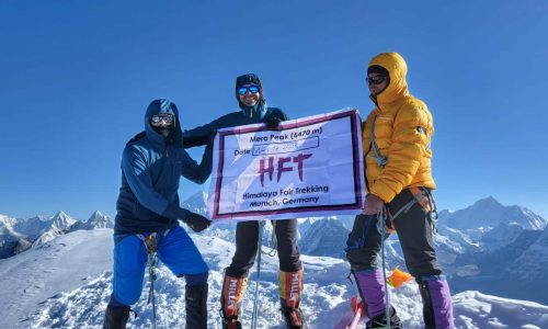 Gipfelerfolg am Mera Peak | 2025